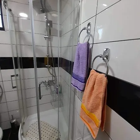Stan Na Dan Gornji Milanovac-centar-nova Gradnja Apartment Gornji Milanovac